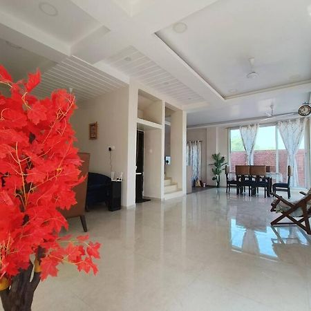 Lavish 3Bhk Villa F2 - Private Pool - The Heaven Pālghar エクステリア 写真